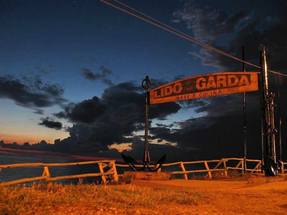 Hotel Lido Garda アンツィオ エクステリア 写真