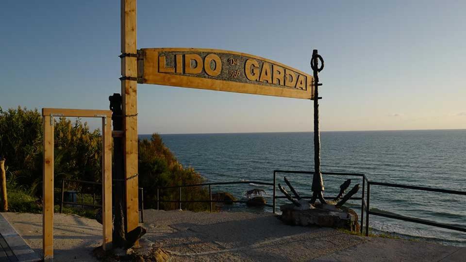 Hotel Lido Garda アンツィオ エクステリア 写真