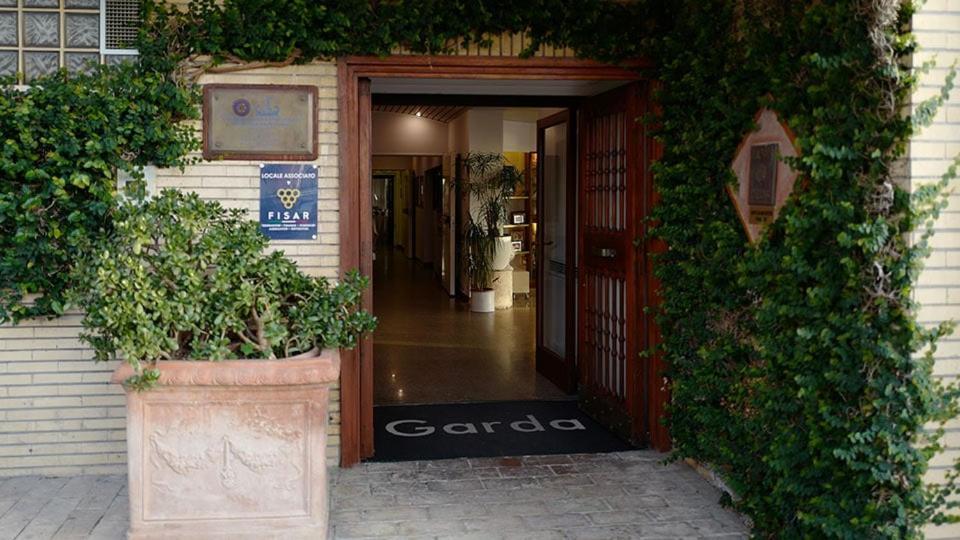 Hotel Lido Garda アンツィオ エクステリア 写真